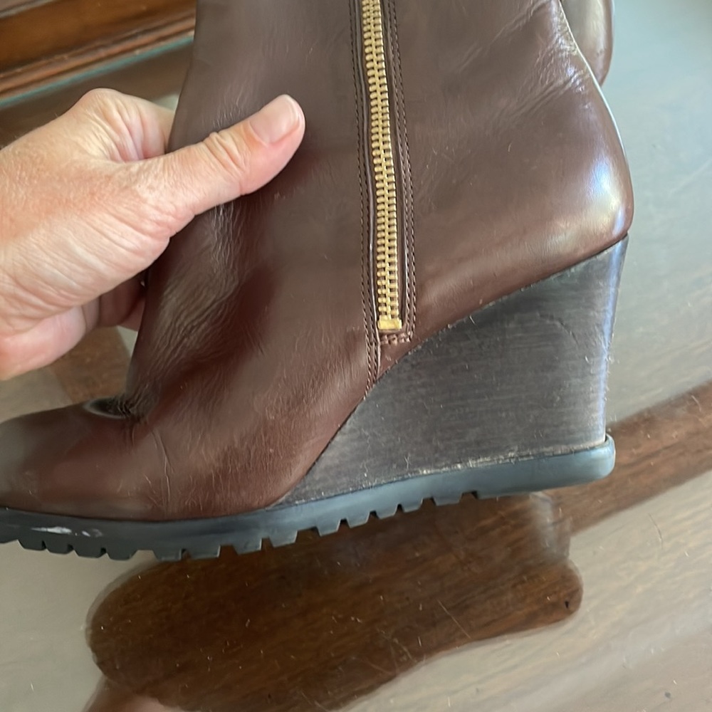 Michael Kors brown booties 6.5 - Picture 2 of 4